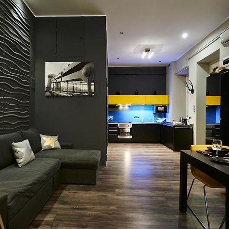 Central Location Yellow-Black Apartment Budapest Exterior photo